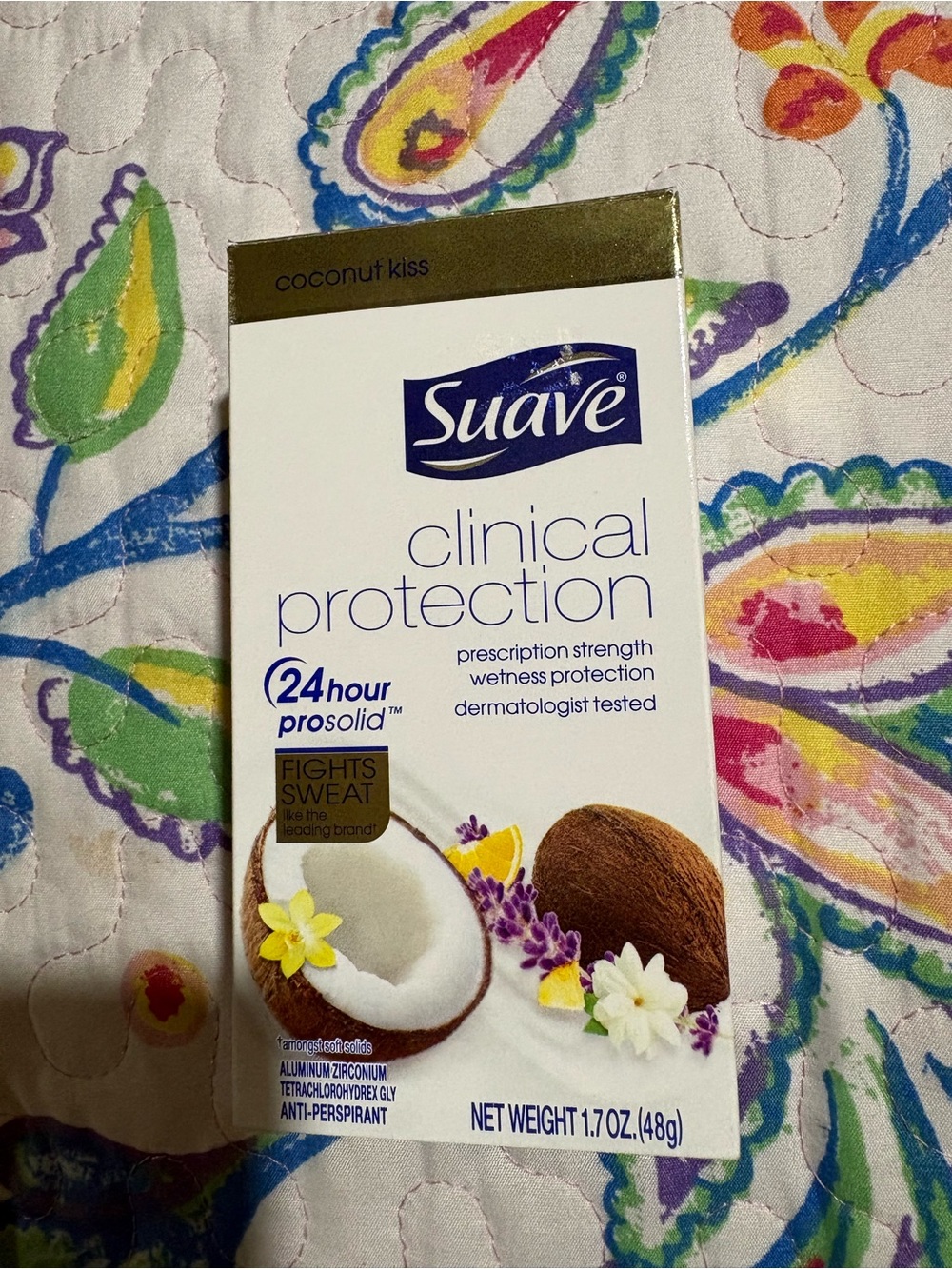 Suave Clinical Protection Coconut Kiss Antiperspirant - White